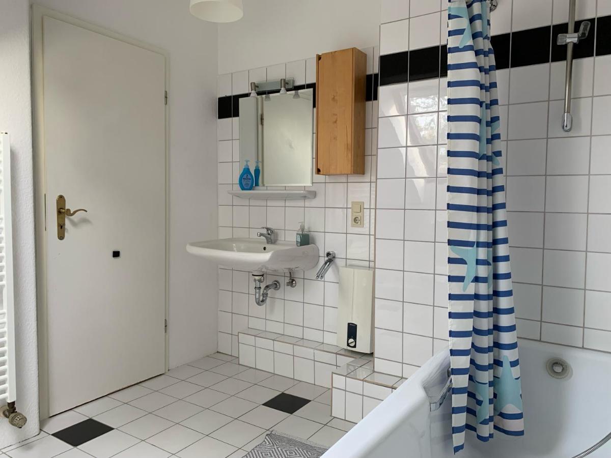 Kleines Apartment In Moenchengladbach-Neuwerk Extérieur photo